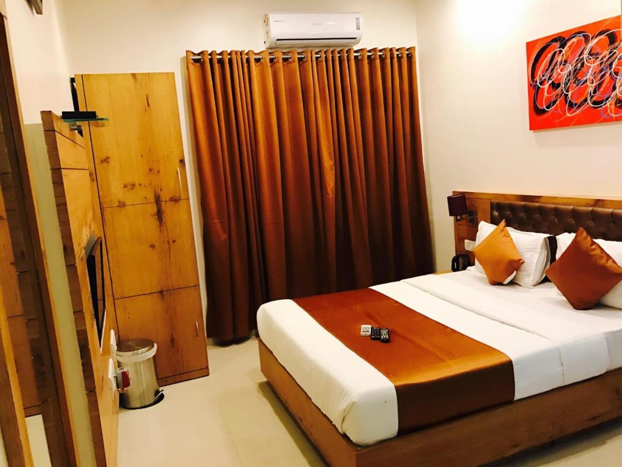 Hotel Grandeur-Near Mumbai International Airport Luaran gambar